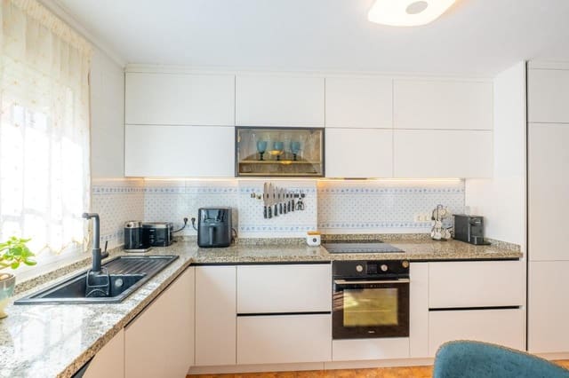 2 soveværelse Lejlighed til salg i Dehesa de Campoamor, Orihuela med swimmingpool - € 258.500 (Ref: 9639068)