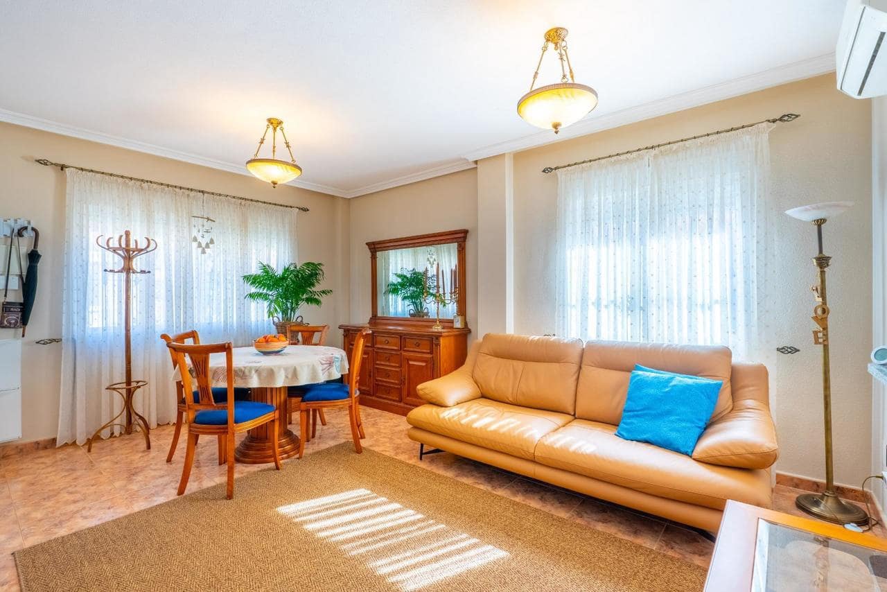 2 soveværelse Lejlighed til salg i Orihuela Costa med swimmingpool - € 258.500 (Ref: 9639068)