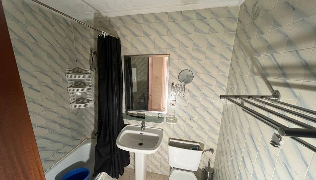 Bungalow de 2 habitaciones en Torrevieja en venta - 138.900 € (Ref: 9639070)