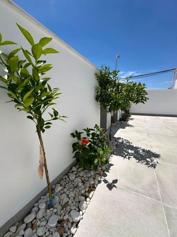 2 quarto Bungalow para venda em El Molino, Torrevieja - 160 000 € (Ref: 9639070)