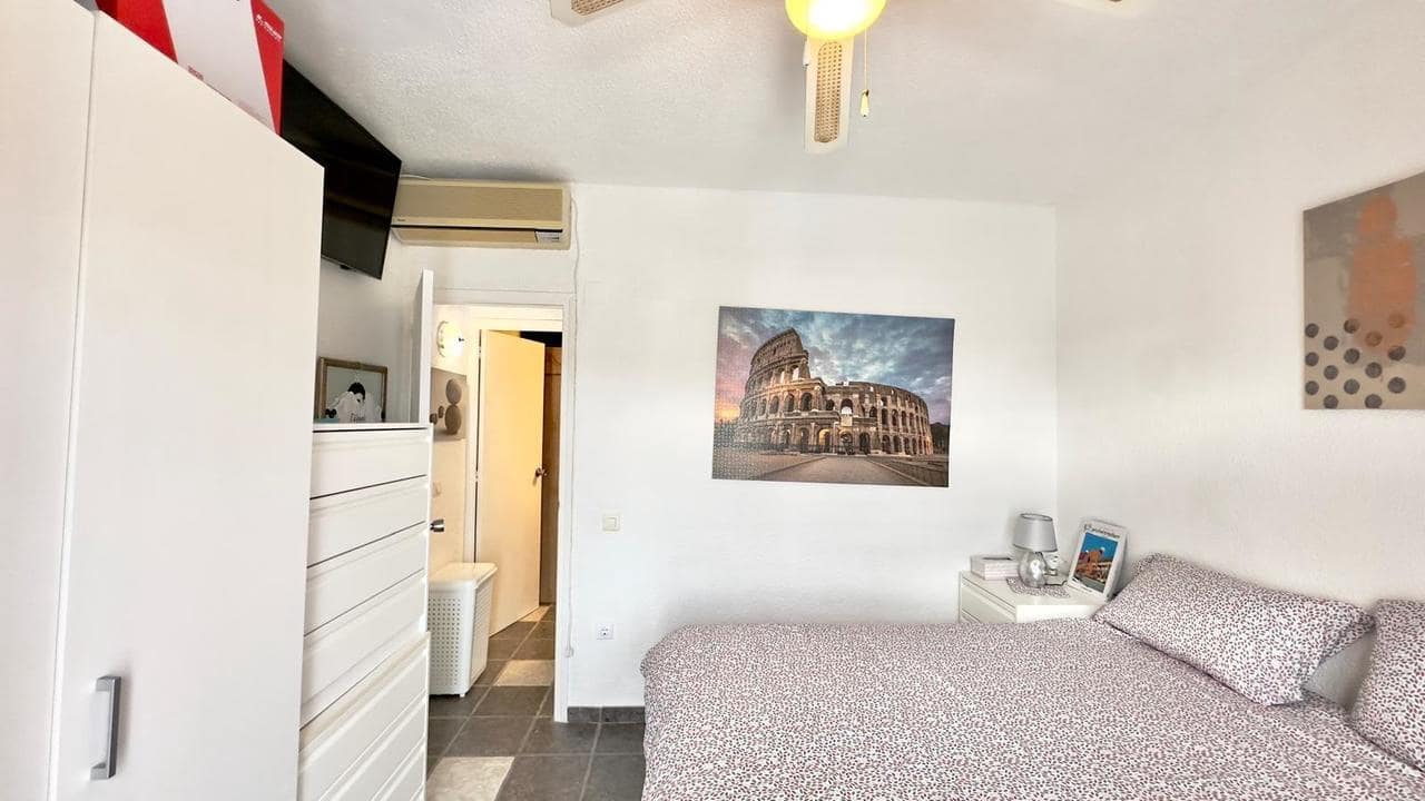 2 camera da letto Casa in vendita in Torrevieja con piscina - 134.900 € (Rif: 9639078)