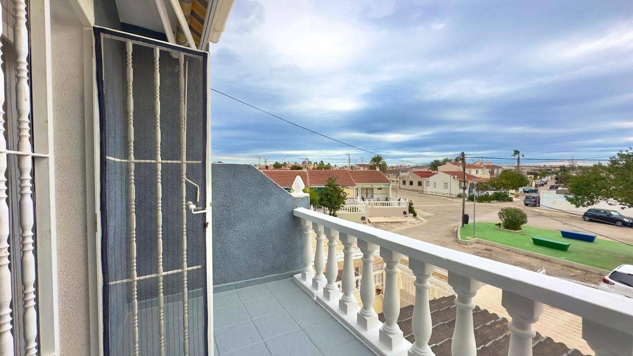 2 camera da letto Casa in vendita in Torrevieja con piscina - 134.900 € (Rif: 9639078)