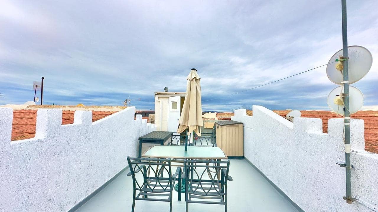 2 camera da letto Casa in vendita in Torrevieja con piscina - 134.900 € (Rif: 9639078)