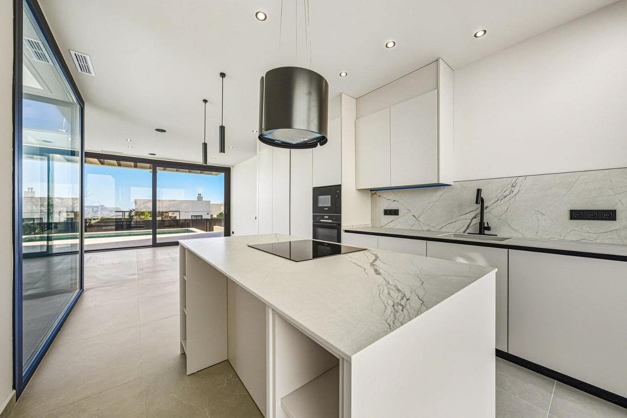 4 soverom Villa til salgs i Polop med svømmebasseng - € 970 000 (Ref: 9640046)