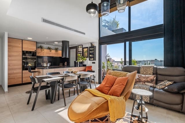 3 soverom Penthouse til salgs i Villamartin, Orihuela med svømmebasseng garasje - € 639 000 (Ref: 9651219)