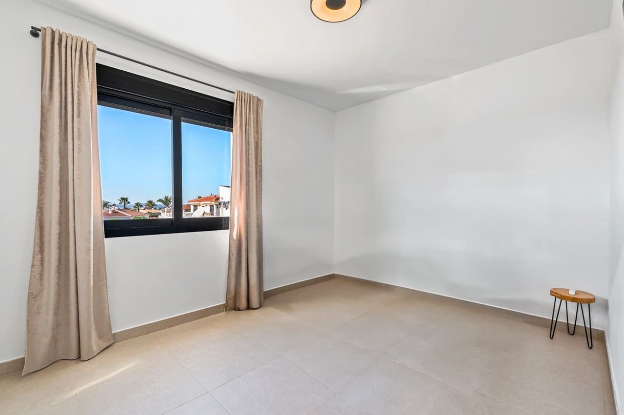 4 camera da letto Villa in vendita in Ciudad Quesada con piscina - 699.000 € (Rif: 9651220)