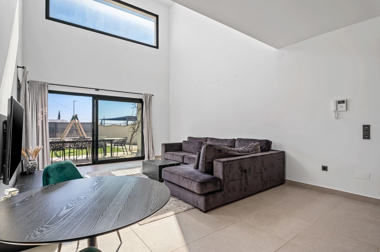 4 camera da letto Villa in vendita in Ciudad Quesada con piscina - 699.000 € (Rif: 9651220)