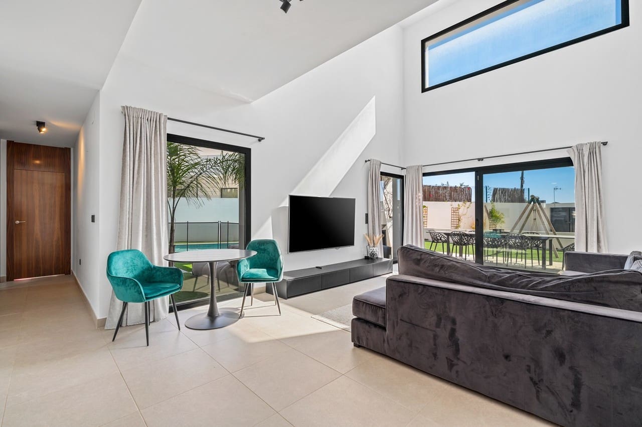 4 camera da letto Villa in vendita in Ciudad Quesada con piscina - 699.000 € (Rif: 9651220)