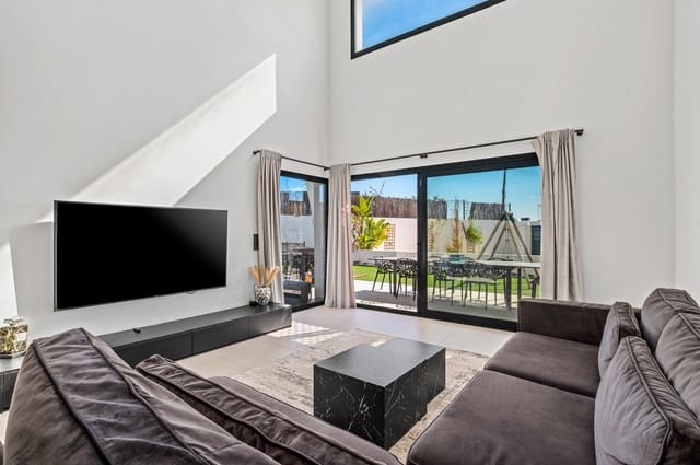 4 chambre Villa/Maison à vendre à Ciudad Quesada, Rojales avec piscine - 699 000 € (Ref: 9651220)