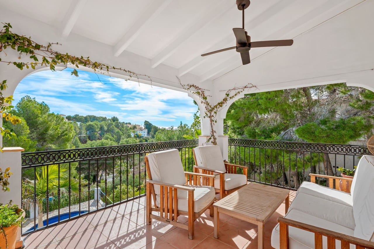 6 soveværelse Villa til salg i Altea med swimmingpool - € 985.000 (Ref: 9651222)