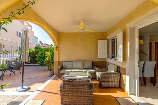 2 soveværelse Lejlighed til salg i Dehesa de Campoamor, Orihuela med swimmingpool - € 251.900 (Ref: 9655640)