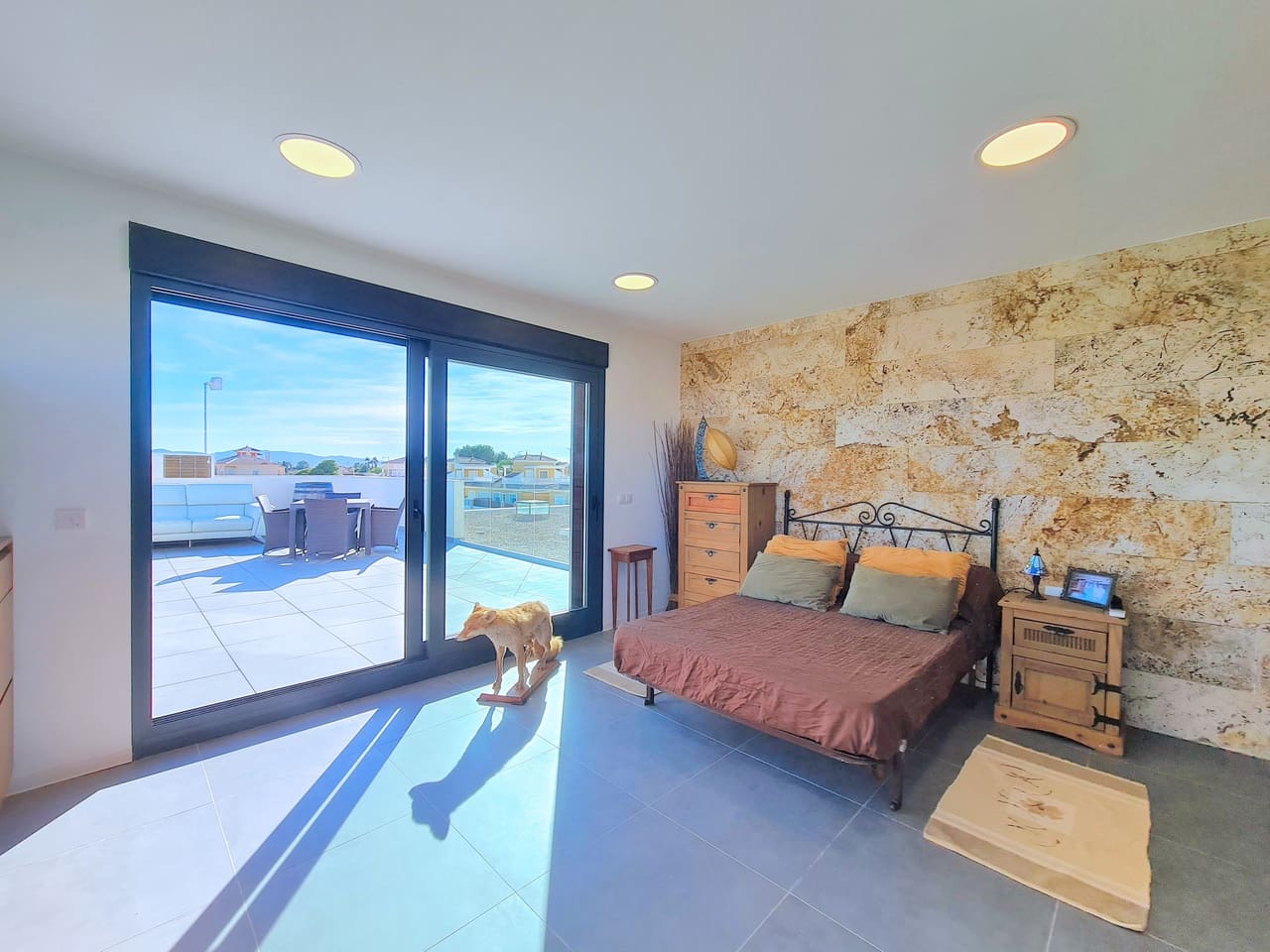 Chalet de 3 habitaciones en Los Alcázares en venta - 775.000 € (Ref: 9655642)