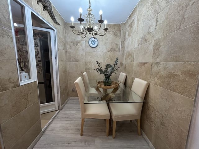 2 quarto Casa em Banda para venda em El Molino, Torrevieja - 189 900 € (Ref: 9655643)