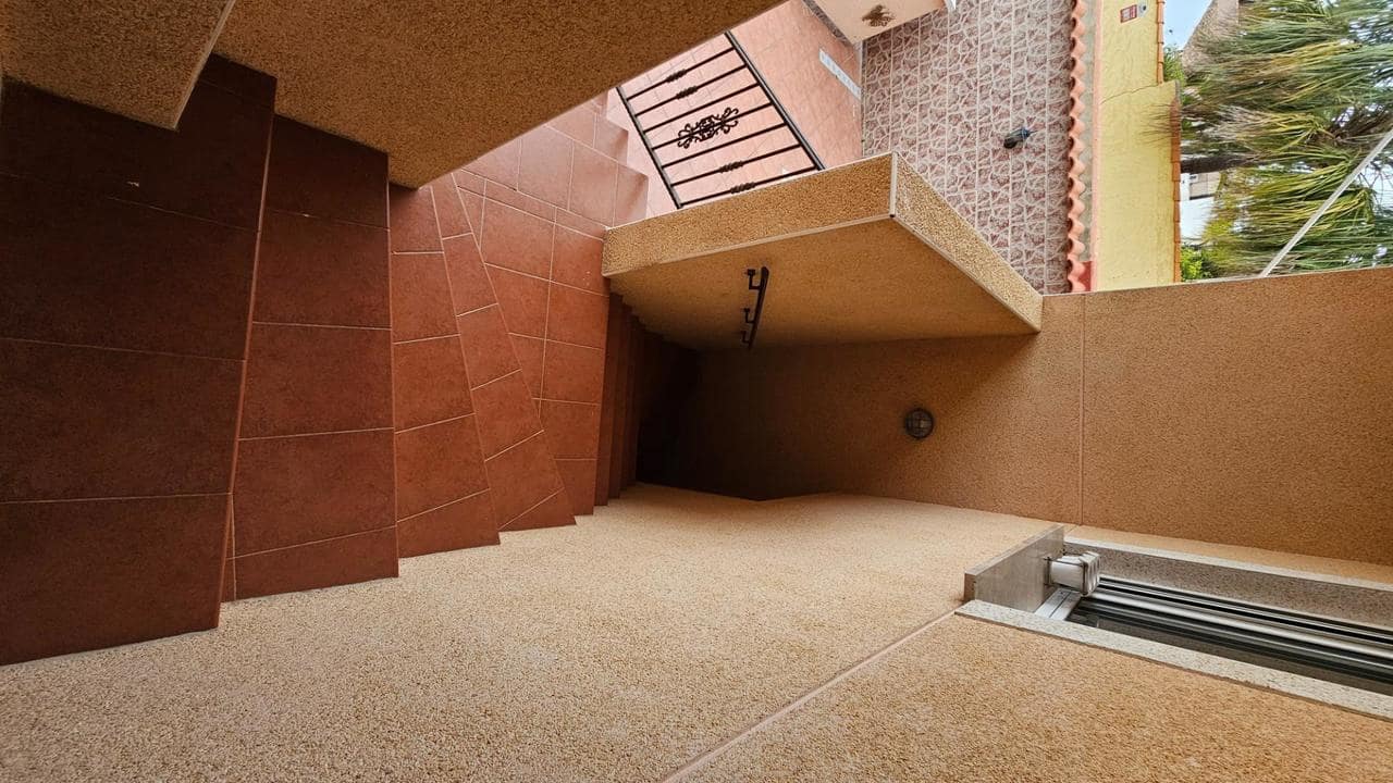 3 chambre Villa/Maison à vendre à Torrevieja - 390 000 € (Ref: 9655649)