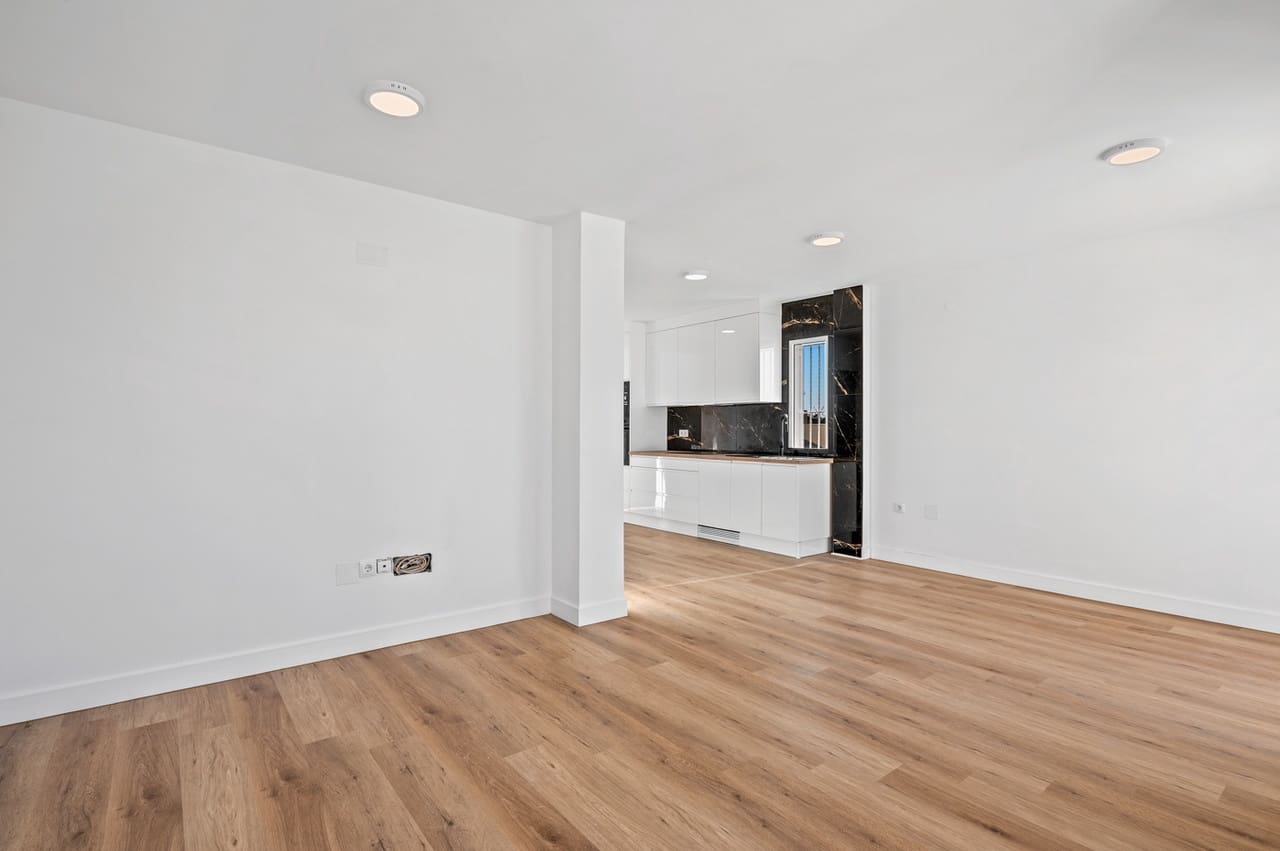 3 quarto Moradia para venda em Benimar com piscina - 269 000 € (Ref: 9655657)