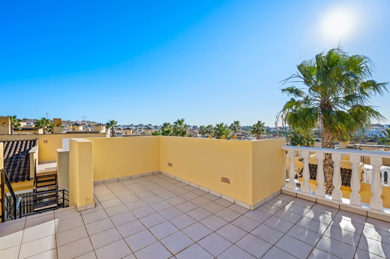 3 quarto Moradia para venda em Benimar com piscina - 269 000 € (Ref: 9655657)