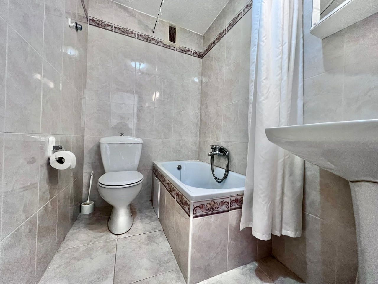 2 Zimmer Apartment zu verkaufen in Torrevieja - 189.900 € (Ref: 9658298)