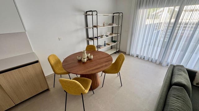 Bungalow de 2 habitaciones en San Pedro del Pinatar ciudad, San Pedro del Pinatar en venta con garaje - 258.900 € (Ref: 9658303)