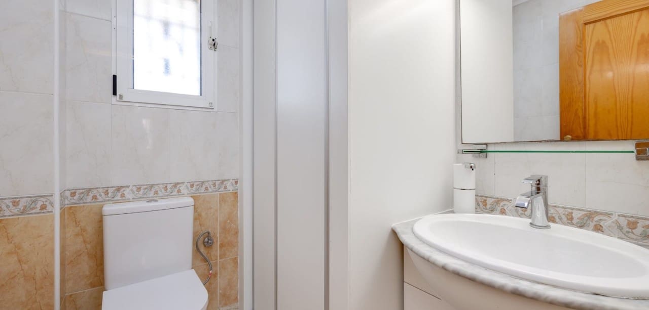 3 slaapkamer Huis te koop in Torrevieja - € 249.900 (Ref: 9658305)