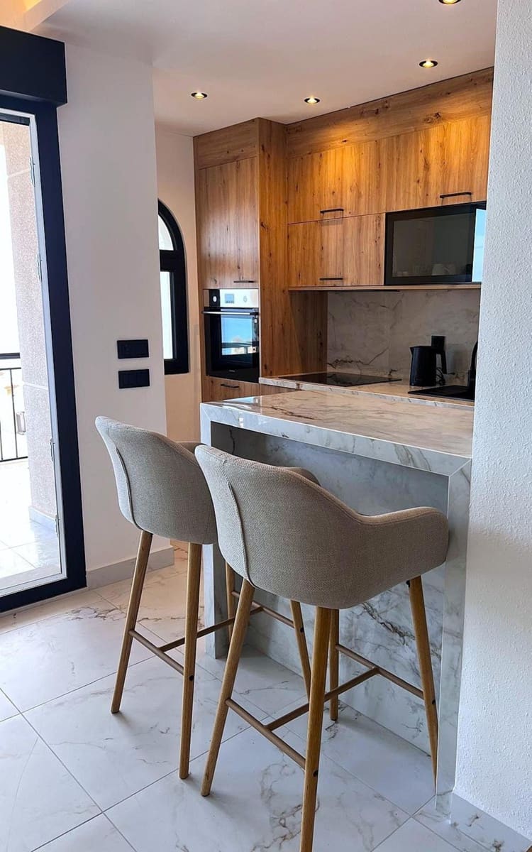 1 slaapkamer Appartement te koop in Torrevieja met zwembad - € 199.000 (Ref: 9660801)