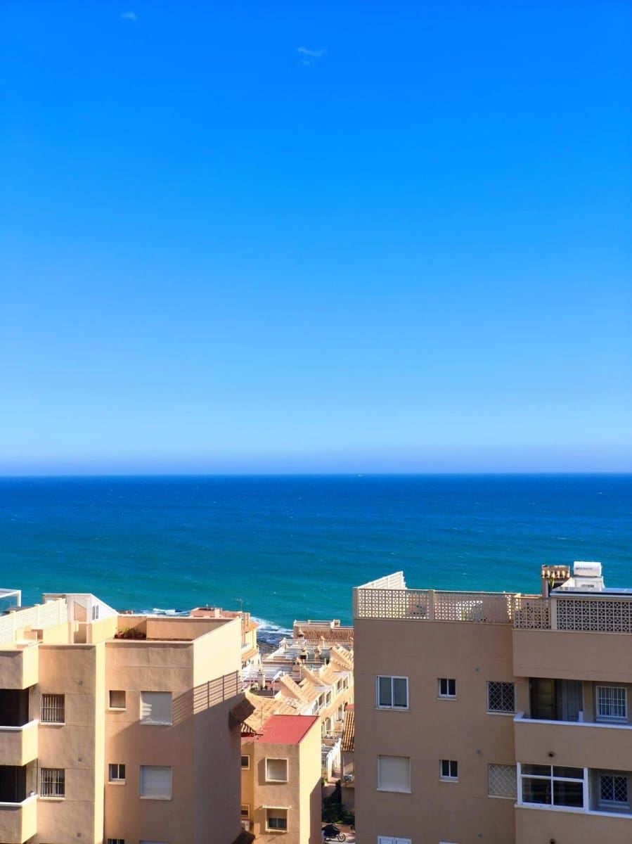 1 slaapkamer Appartement te koop in Torrevieja met zwembad - € 199.000 (Ref: 9660801)