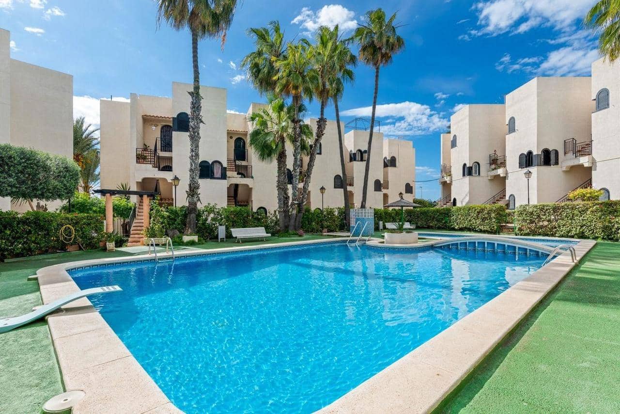 1 slaapkamer Appartement te koop in Torrevieja met zwembad - € 199.000 (Ref: 9660801)