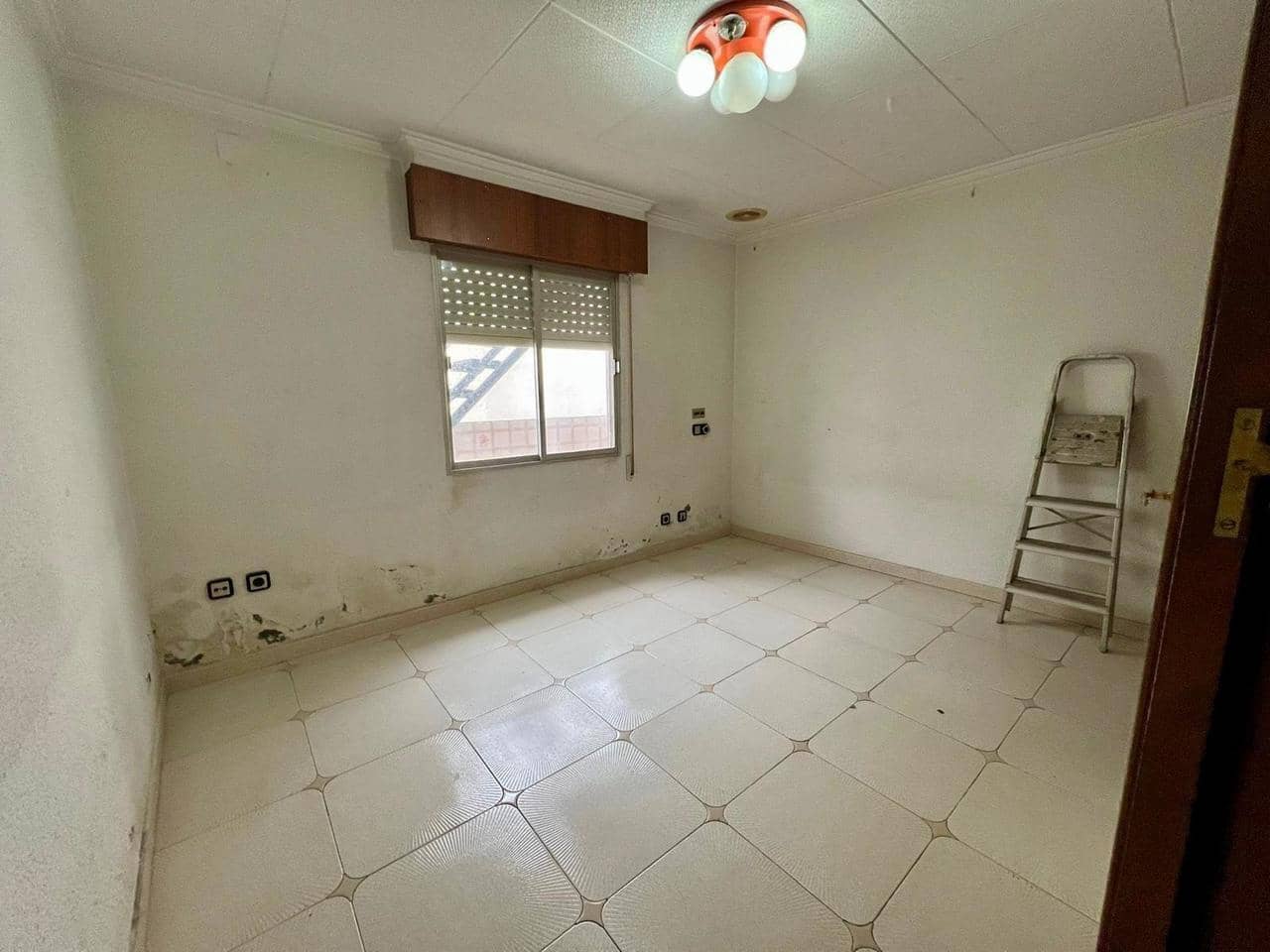 4 sovrum Lägenhet till salu i Torrevieja - 160 000 € (Ref: 9663383)