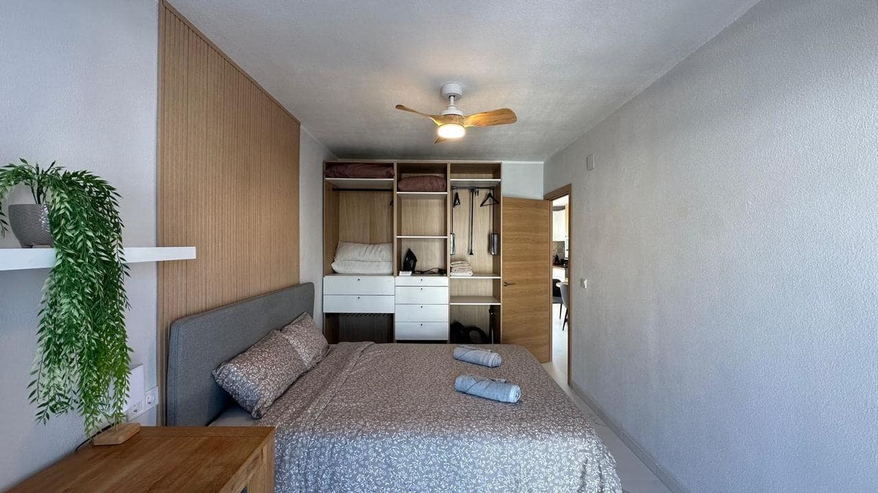 Bungalow de 2 habitaciones en Torrevieja en venta - 189.900 € (Ref: 9663384)