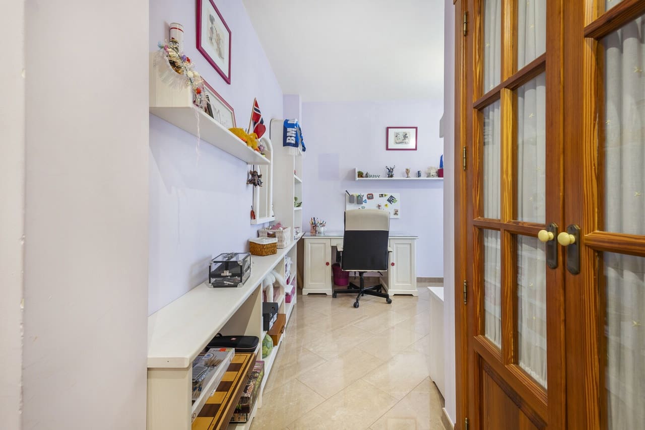 5 sovrum Villa till salu i Torrevieja - 1 150 000 € (Ref: 9665888)