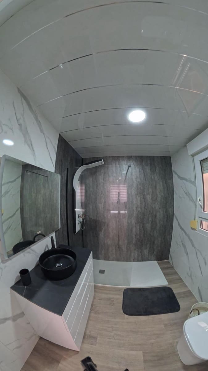 2 slaapkamer Appartement te koop in Torrevieja - € 179.950 (Ref: 9665889)