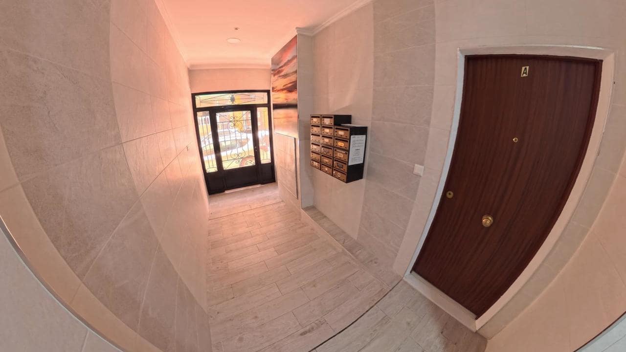 2 slaapkamer Appartement te koop in Torrevieja - € 179.950 (Ref: 9665889)