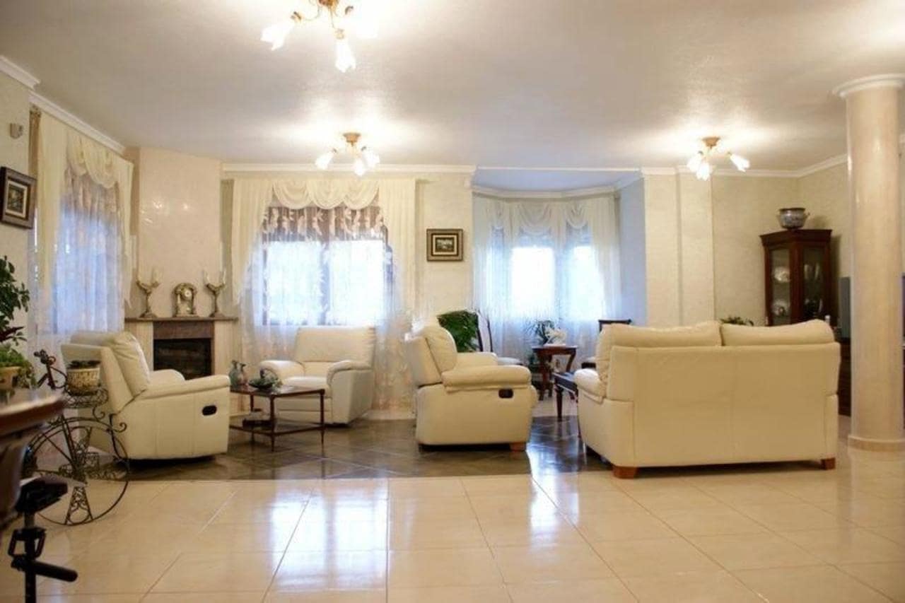 4 slaapkamer Villa te koop in Ciudad Quesada - € 630.000 (Ref: 9669916)