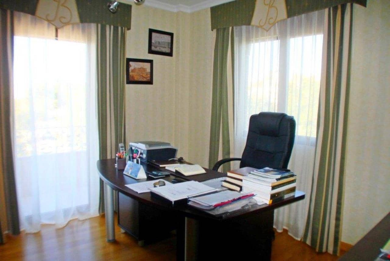 4 slaapkamer Villa te koop in Ciudad Quesada - € 630.000 (Ref: 9669916)