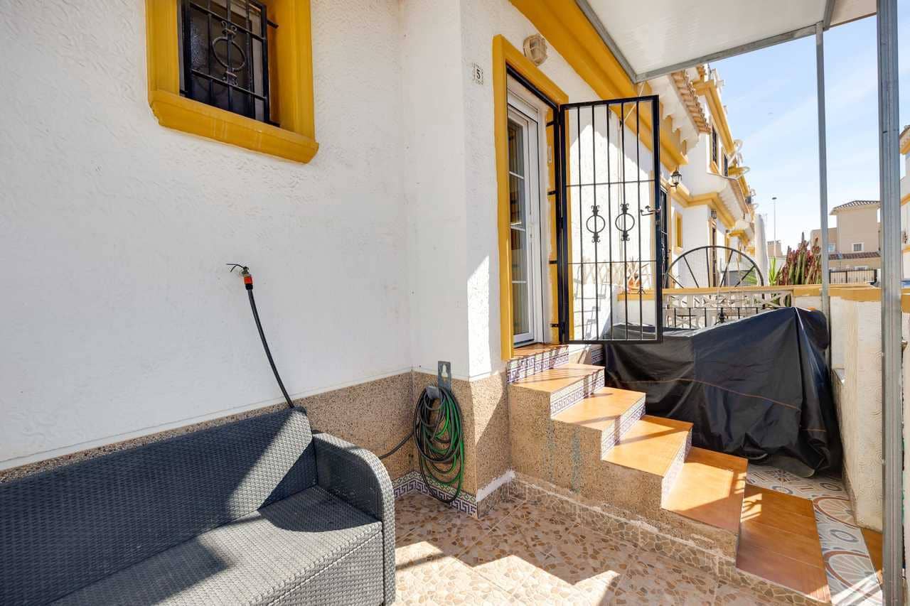 3 soveværelse Byhus til salg i Torrevieja - € 249.900 (Ref: 9669920)