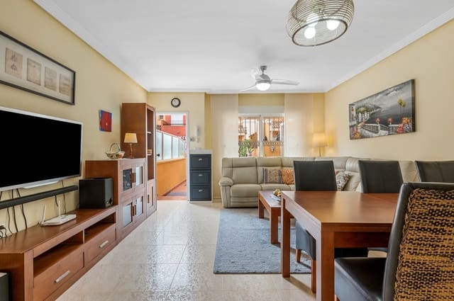 3 soverom Villa til salgs i Dehesa de Campoamor, Orihuela med svømmebasseng - € 345 000 (Ref: 9673786)