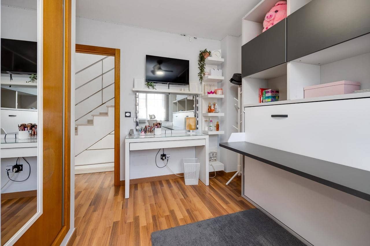 3 slaapkamer Villa te koop in Los Montesinos met zwembad - € 349.500 (Ref: 9673791)