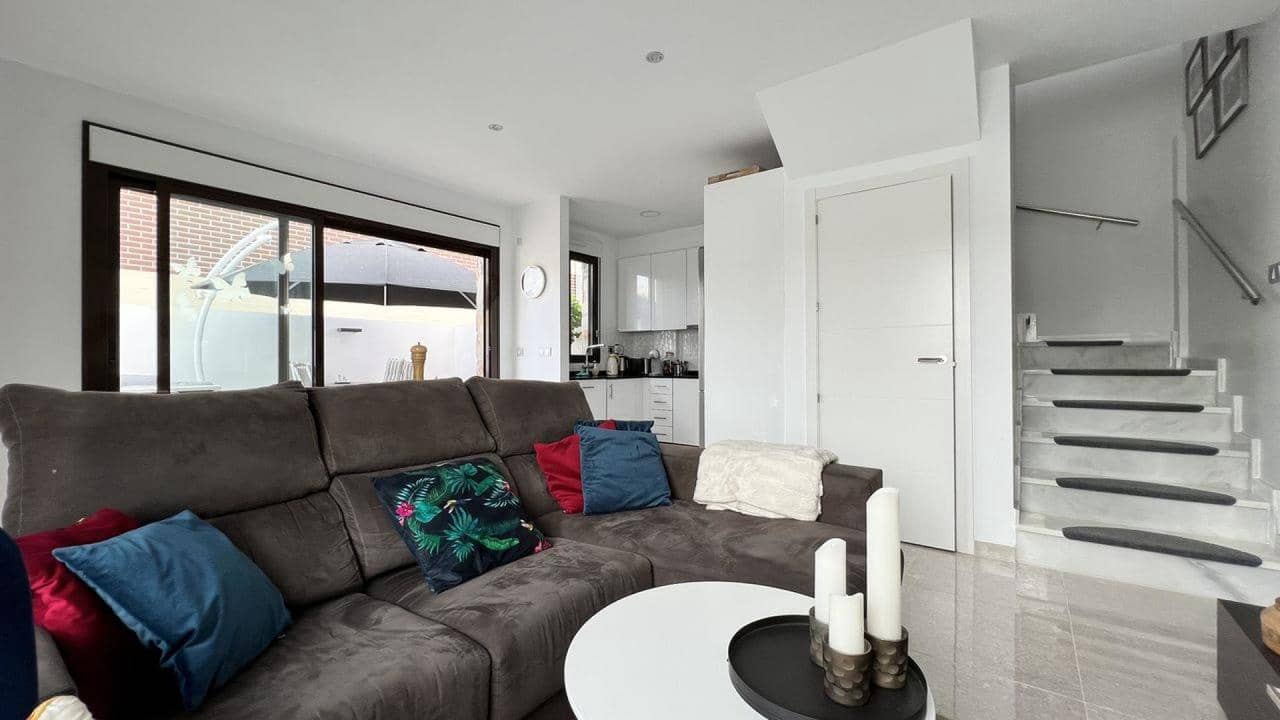 3 Zimmer Haus zu verkaufen in Cabo Roig - 299.000 € (Ref: 9673792)