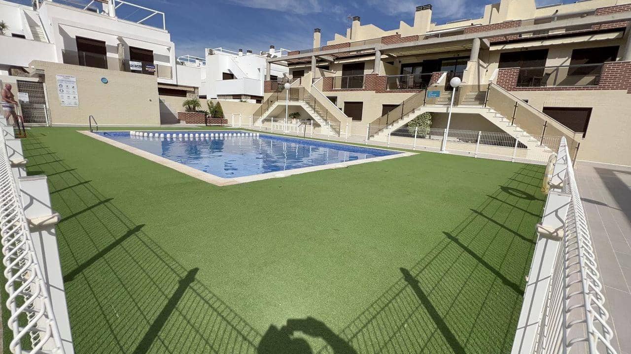 3 Zimmer Haus zu verkaufen in Cabo Roig - 299.000 € (Ref: 9673792)