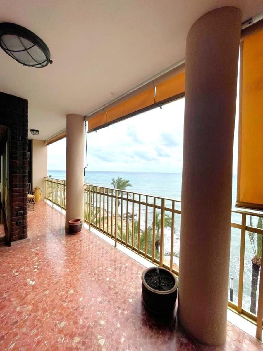 Apartamento de 4 habitaciones en Torrevieja en venta - 475.000 € (Ref: 9673794)