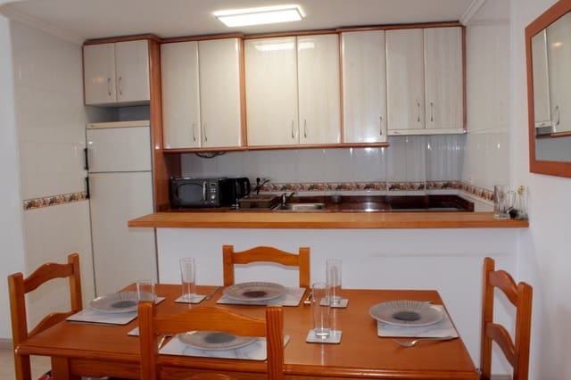 2 soverom Penthouse til salgs i Villamartin, Orihuela - € 148 000 (Ref: 9673796)