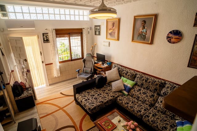 2 quarto Casa em Banda para venda em El Molino, Torrevieja - 139 995 € (Ref: 9673799)