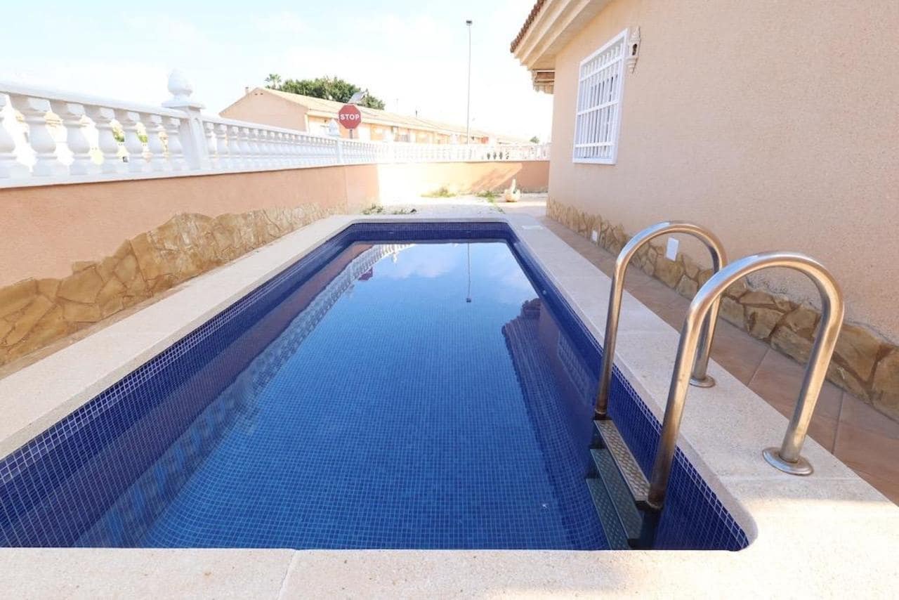 3 Zimmer Villa zu verkaufen in Torrevieja - 330.000 € (Ref: 9673800)