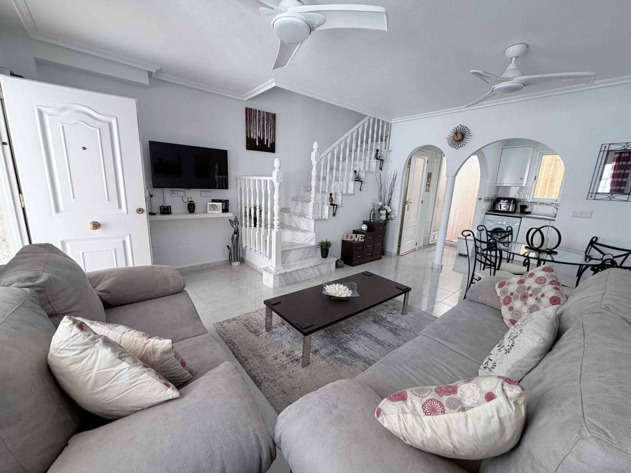 3 soveværelse Byhus til salg i Orihuela Costa - € 205.000 (Ref: 9679460)