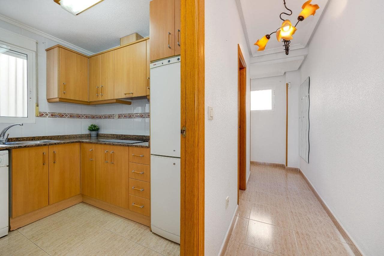 2 sypialnia Apartament na sprzedaż w Torrevieja z basenem - 129 900 € (Ref: 9682352)