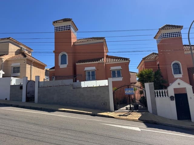 3 chambre Villa/Maison à vendre à San Miguel de Salinas - 329 995 € (Ref: 9682353)