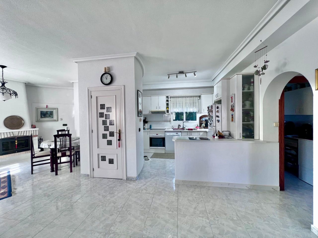 4 soveværelse Villa til salg i Orihuela Costa med swimmingpool - € 639.900 (Ref: 9683371)