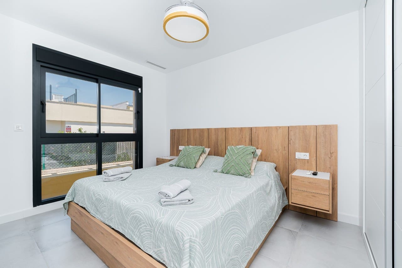 3 soverom Villa til salgs i Los Montesinos med svømmebasseng garasje - € 420 000 (Ref: 9690012)