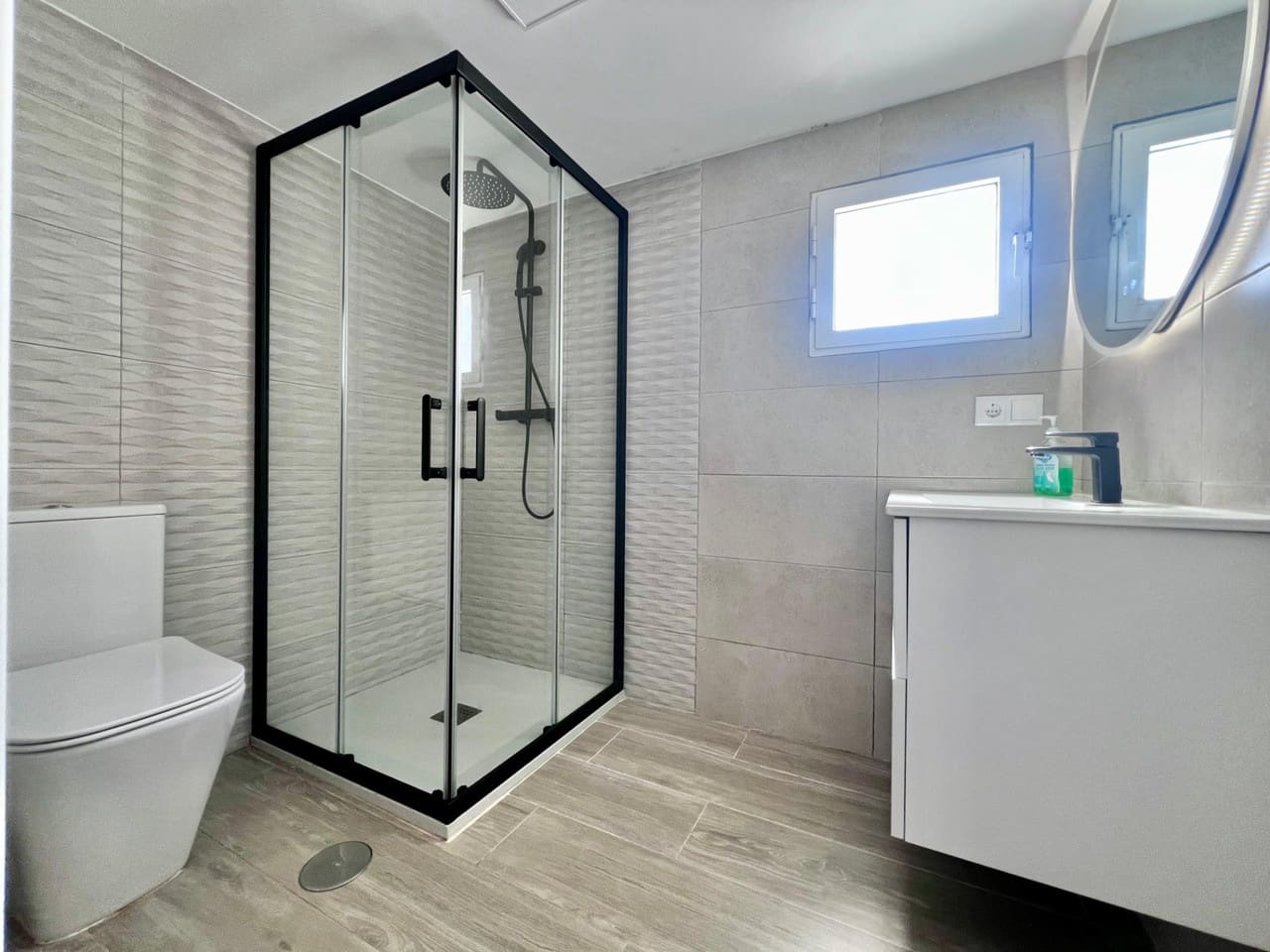 5 quarto Moradia para venda em San Miguel de Salinas com piscina - 499 000 € (Ref: 9700410)