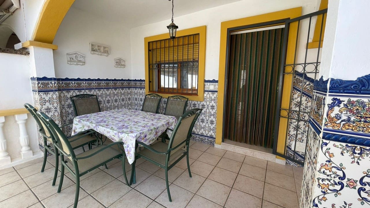 3 slaapkamer Villa te koop in Pilar de la Horadada - € 269.900 (Ref: 9704523)