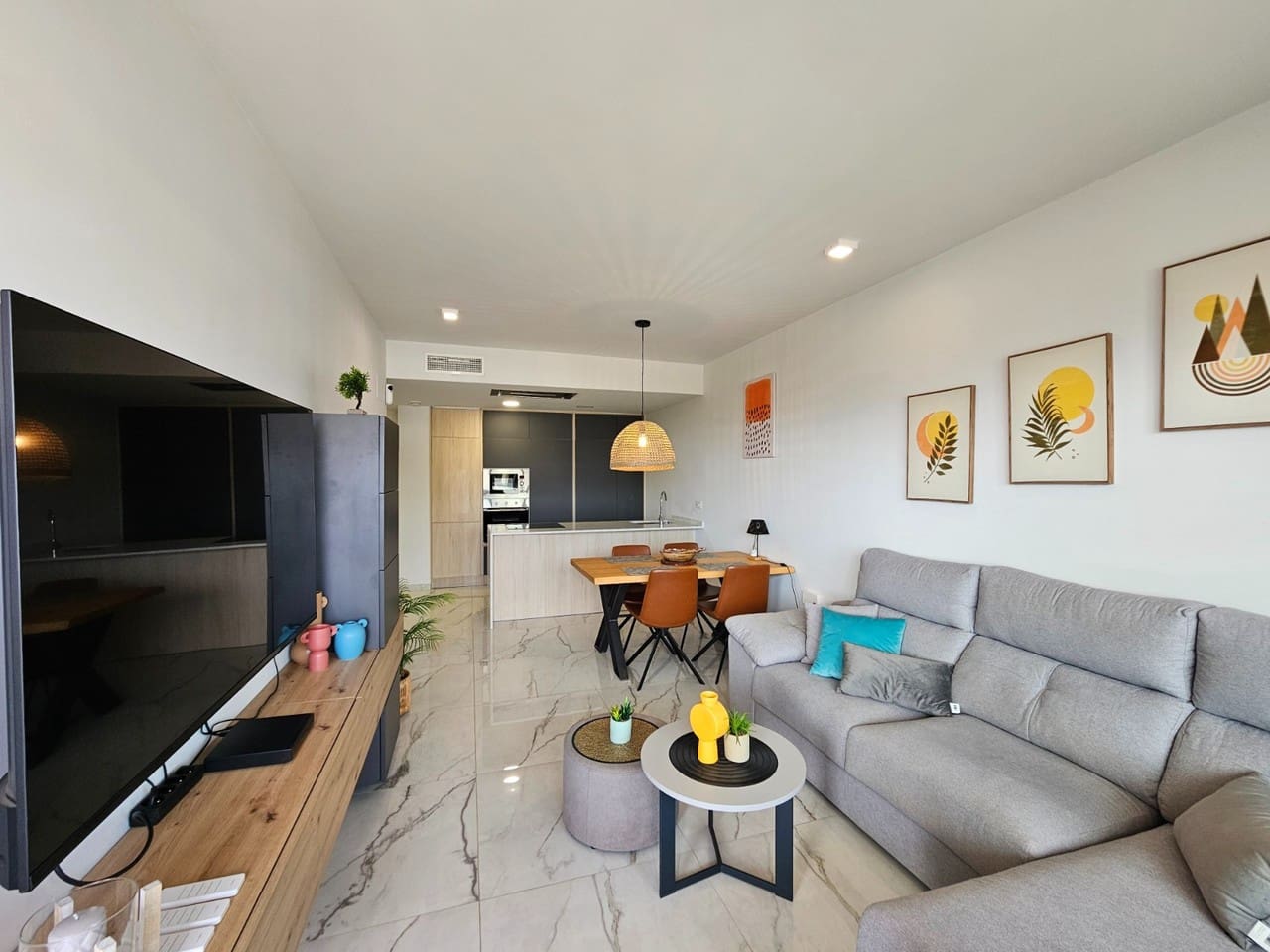 2 Zimmer Apartment zu verkaufen in Orihuela Costa mit Pool - 365.000 € (Ref: 9706222)